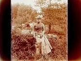 En kvinna.
Ester Eklind