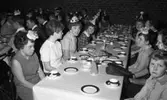 Handikappade barn på fest, Club 700 i Örebro.
7 januari 1967.
