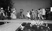 70 talets måltid, sommar fam. 16 juni 1965

Dans