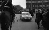 Sverige - Västtyskland 27 september 1965

Fans, poliser och målad bil i samband med fotbollslandskamp