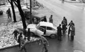 Nyfikna vid olycka 29 november 1966