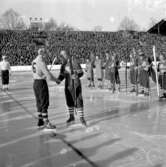 SM-final ÖSK-Edsbyn. Bildsidan.
21 februari 1955