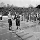 SM-final ÖSK-Edsbyn. Bildsidan.
21 februari 1955
