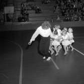 Barngymnastik.
7 mars 1955