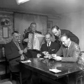 Reportage om Länkarna.
16 april 1955