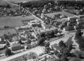 Flygfoto över Pålsboda.Bilden tagen för vykort.Förlag: Thryggs Bokhandel, Pålsboda.