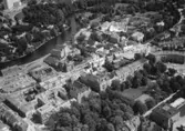 Flygfoto över Örebro, Svartån, Stadsparken, m.m.