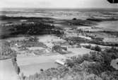 Flygfoto över Latorpsbruk.Bilden tagen för vykort.Wilhelm Johansson, Latorpsbruk (beställare).
