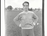 Alvar Andersson. 6 allsvenska fotbollsmatcher 1 mål, 31 div. 1 matcher och 9 mål.
Åren 1940-42, 1945-46.