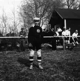 Fotboll
Reservmålvakt Åke Jacobsson, ÖSK
Plats:Odensbacken.