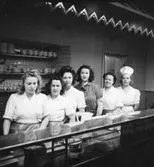 Konsum Söderbaren, grupp 6 kvinnor, personalen.