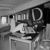 Konsum Domus, affärsinteriör, inredningsarbete inför öppnandet.