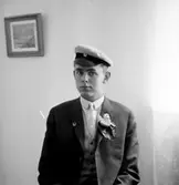 En student.
Ola Åhléns studentexamen.