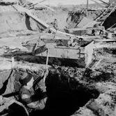 Byggnadsarbete, en man.
Örebro söder.