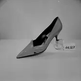 En sko.
Oscaria Skofabrik.