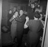 Rumsinteriör, grupp.
Lisa Alvbrants 50-årsdag.