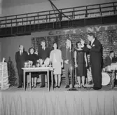 Oscarias julfest på Idrottshuset.