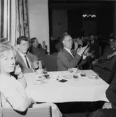 Prisutdelning på restaurang City.
Wigrell & Co.