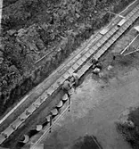 Byggnadsarbete, 3:e etappen.
Bilden tagen i samband med en särskild dokumentation som fotografen gjorde åt Stiftelsen Hyresbostäder Örebro.