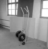 Kärra.
Lindstedts Mekaniska Verkstad.