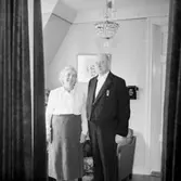 Rumsinteriör, ett par.Millert