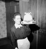 Konsums restaurang, interiör, en kvinna.