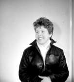 En kvinna, bröstbild.Wanja Forsén