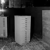 Carlsfors (Karlsfors) snickerifabrik. Skåp.