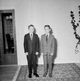 Interiör, två pojkar.Ingmar