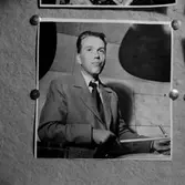 Whispering Band, en man.