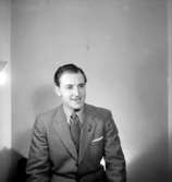 En man, bröstbild.Rune Hammargren