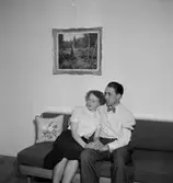 Rumsinteriör, ett par.
Hermansson