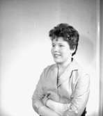 En kvinna, bröstbild.Wanja Forsén