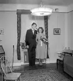 Rumsinteriör, ett par.Pettersson-Kindgren