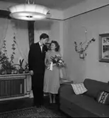 Rumsinteriör, ett par.Pettersson-Kindgren