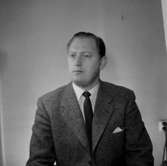 En man, bröstbild.Gustafsson & Görtz personal.