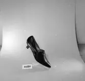 En sko. Nr: 44684.
Oscaria Skofabrik.