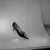 En sko. Nr: 44709.
Oscaria Skofabrik.