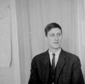 En ung man.HaglundBilden tagen för pass.