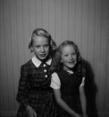 Två flickor.Janssons flickor.