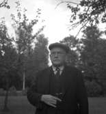 Skyllberg. En man.G. Engström.11 september 1945