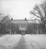 Nora Prästgård, exteriör.
31 januari 1950.