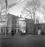 Reklam på teaterplan, Örebro.
16 november 1950.