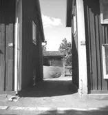 Bostadshus, Stora Bergsgatan 5 A-B, Askersund.
juli - december 1956.