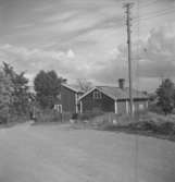 Bostadshus. Norra Bergen 34 och 32, Askersund.
juli-december 1956.