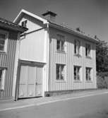 Bostadshus. St. Bergsgatan 27 B, Askersund.
juli-december 1956.