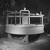 Berglöfs Verkstäder, interiör, krutmaskin.