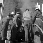 Branden på We-Ges affär i Ställdalen, brandkår, brandsläckning.