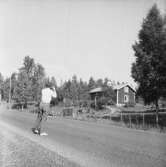 Bostadshus, en man.Ingvar(Privata bilder)