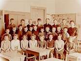Almby Norra skola, klassrumsinteriör, klass 3af, sal 2.25 skolbarn och lärarinna fru Solveig Nilsson.